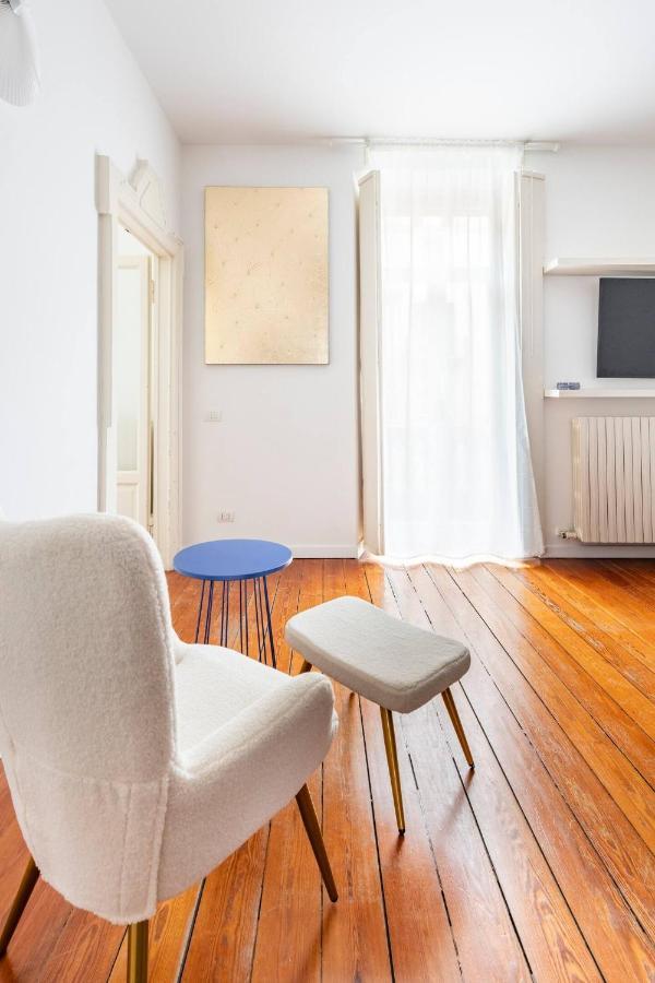 Bocconi 2 Camere In Stile Corte Milanese Buitenkant foto